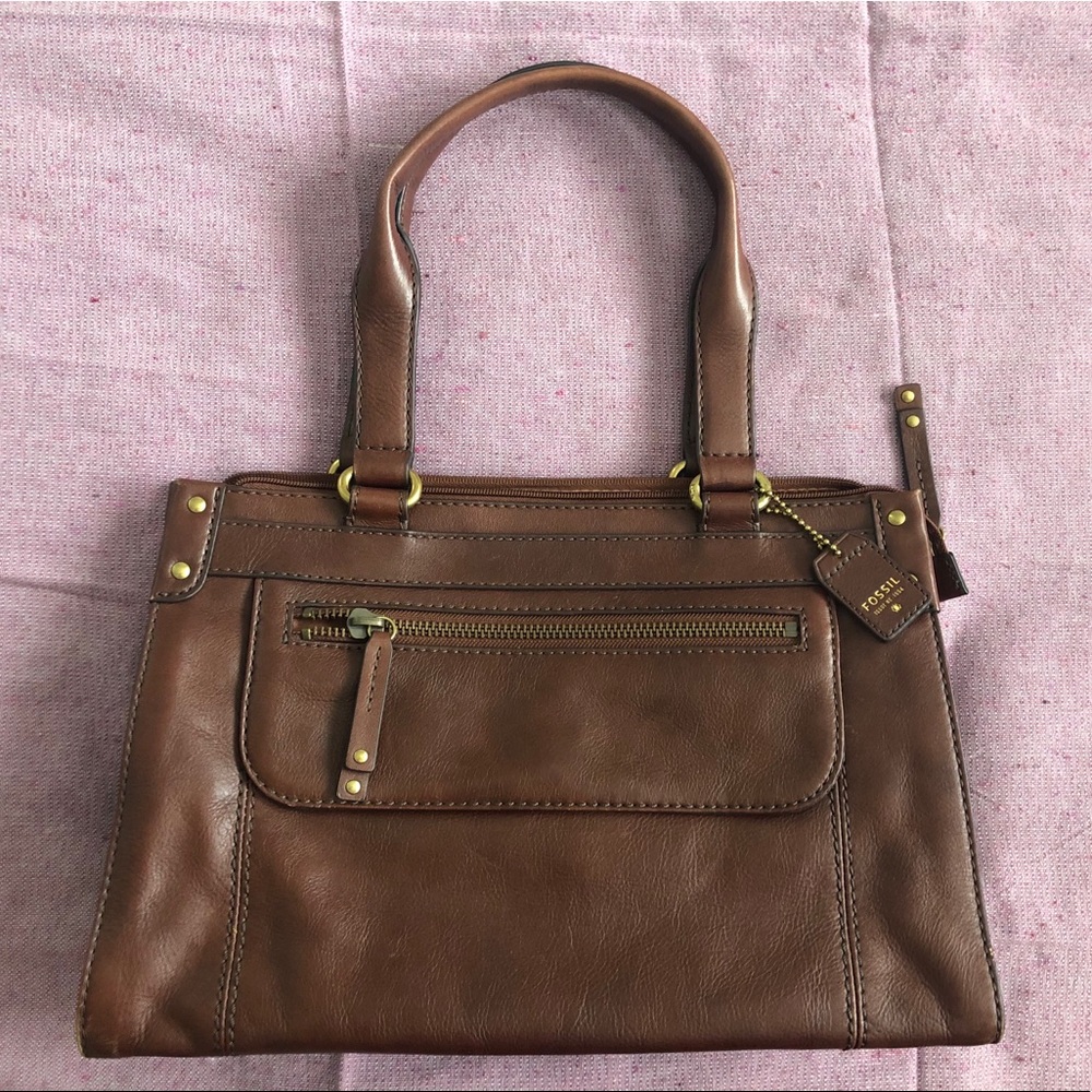 Authentic Brown Leather Fossil Purse
